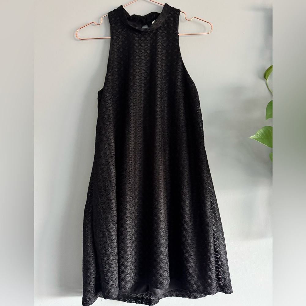 Francesca’s Collections Black Lace Mini Tent Dress with Exposed Back, XS